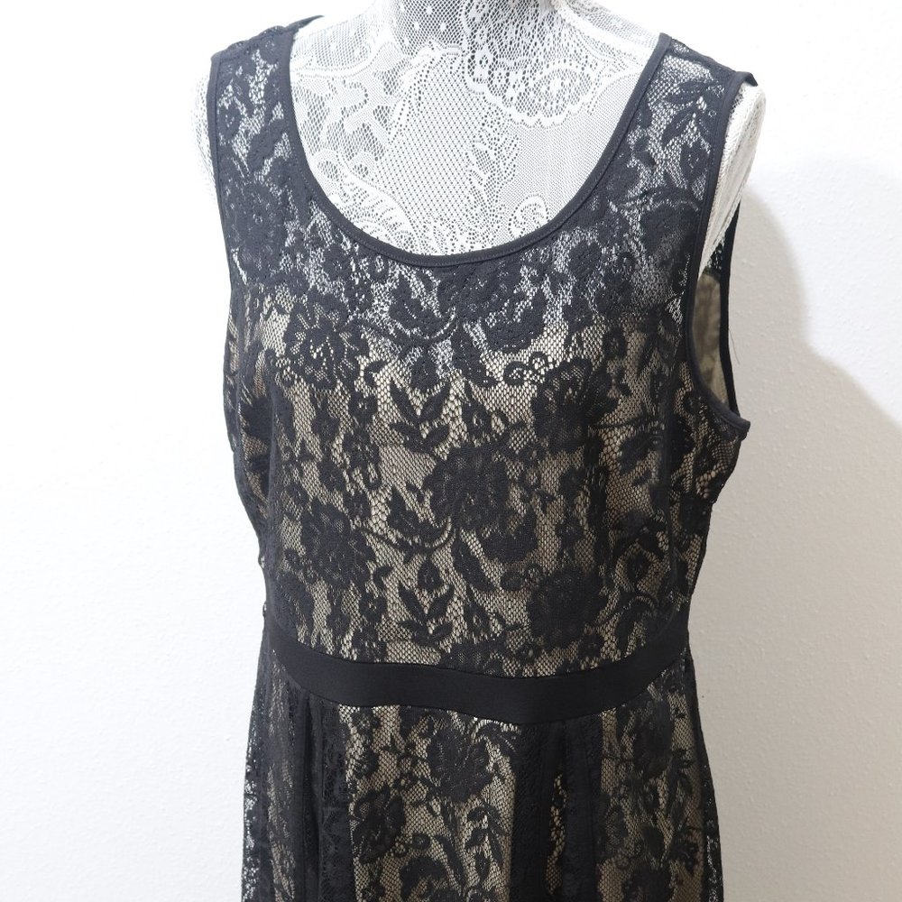Canlalite Black Floral Dress With Vanilla Liner XL